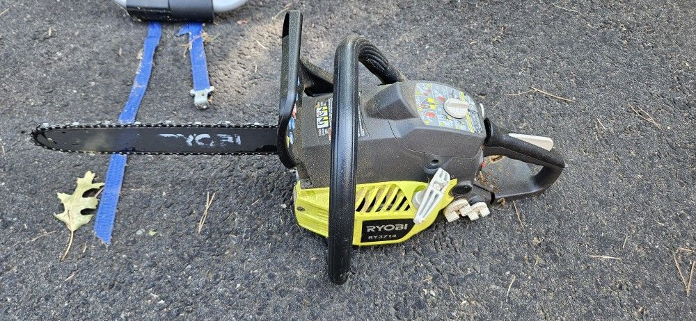 Ryobi Chainsaw Ry3714 Used Hard To Start