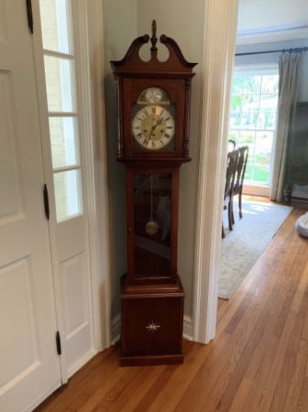VINTAGE “Ridgeway Tempus Fugit” Grandmother Pendulum Clock for Sale