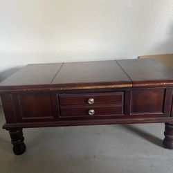 Wooden Coffee Table 