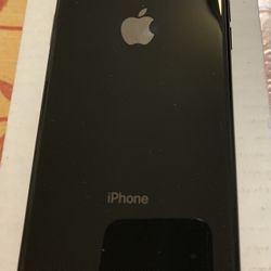 Iphone XR 64GB 6.1” display For Att, battery 90%