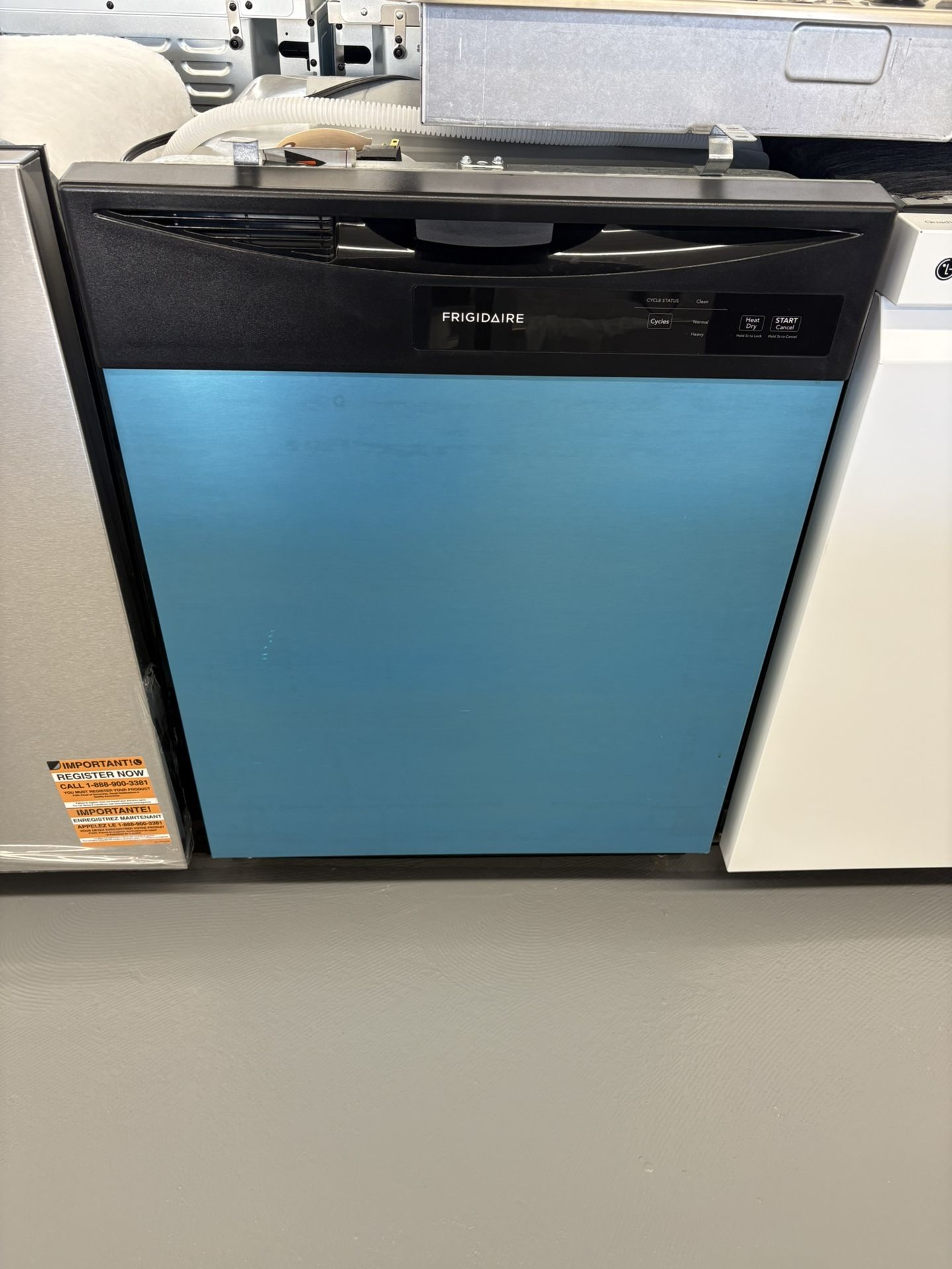 Frigidaire 24 in. Front Control Smart Built-In Tall Tub 62 dBA Dishwasher in Stainless Steel