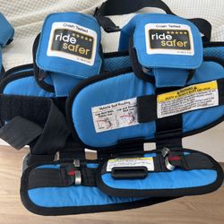 Small Blue, Lightweight, Compact, Portable Car Seat - Perfect for Travel and Everyday Child Safety