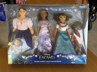Encanto, Mirabel, Isabella, Luisa, & Antonio gift set