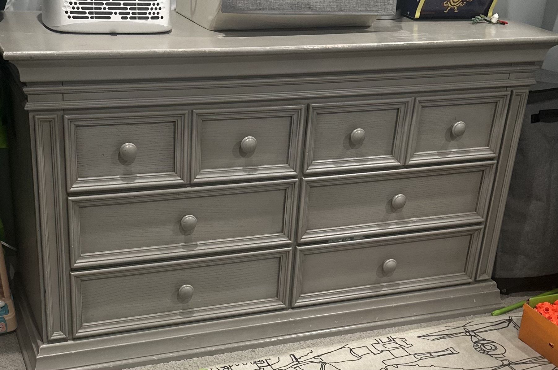 Baby Caché Matching Crib And Dresser