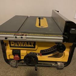 DeWalt DW745 Table Saw With Stand