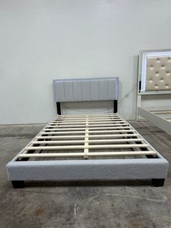 Furniture. Full Bed