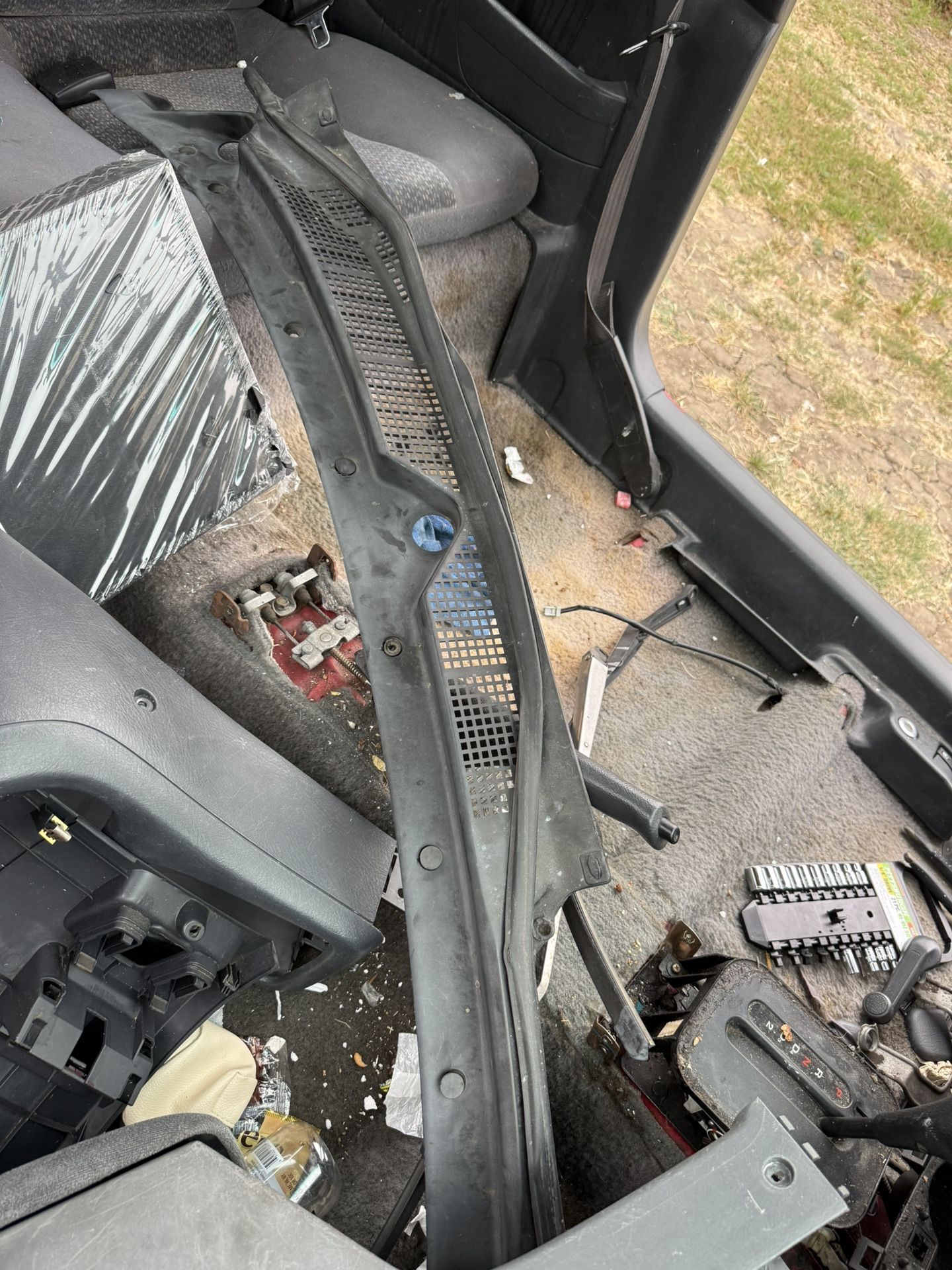 98 Civic Windshield Trim