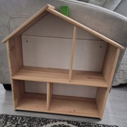 Dollhouse/Wall shelf 