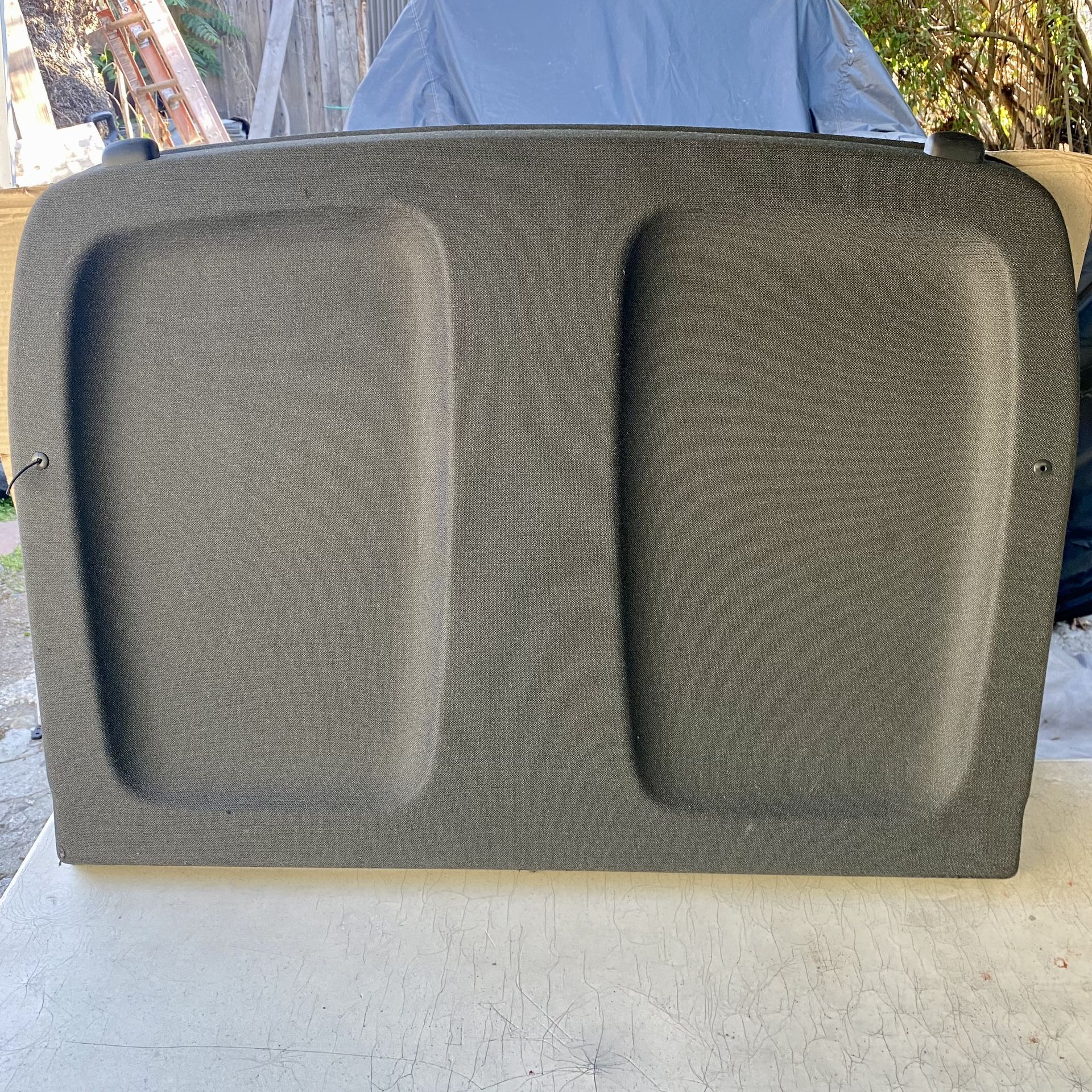 2020-β25 Polestar 2 Volvo Rear Parcel Shelf Cargo Load Cover OEM