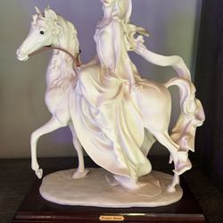 Giuseppe Armani Figurine