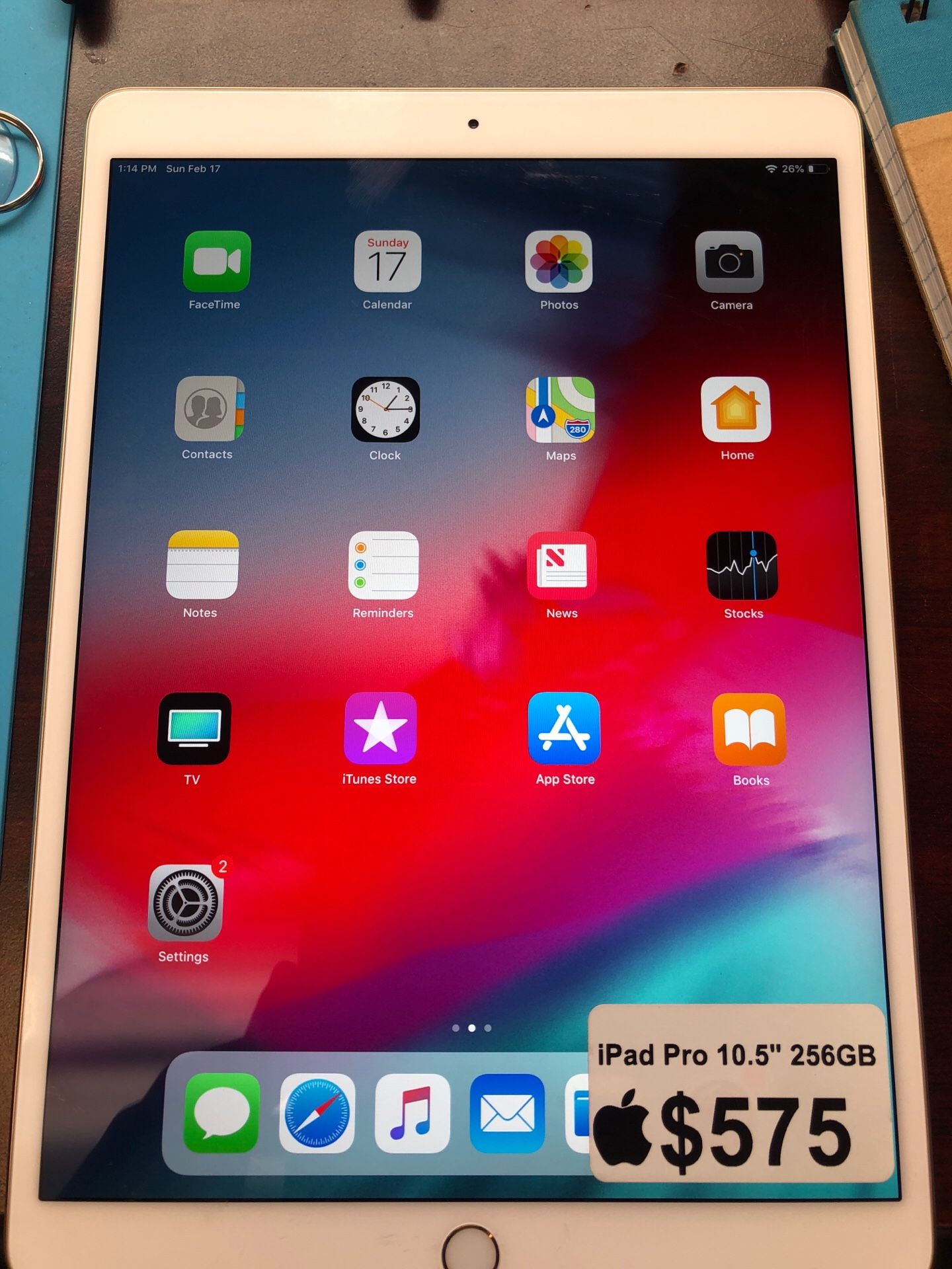 iPad Pro 2nd Gen. 10.5 inch 128GB $575$