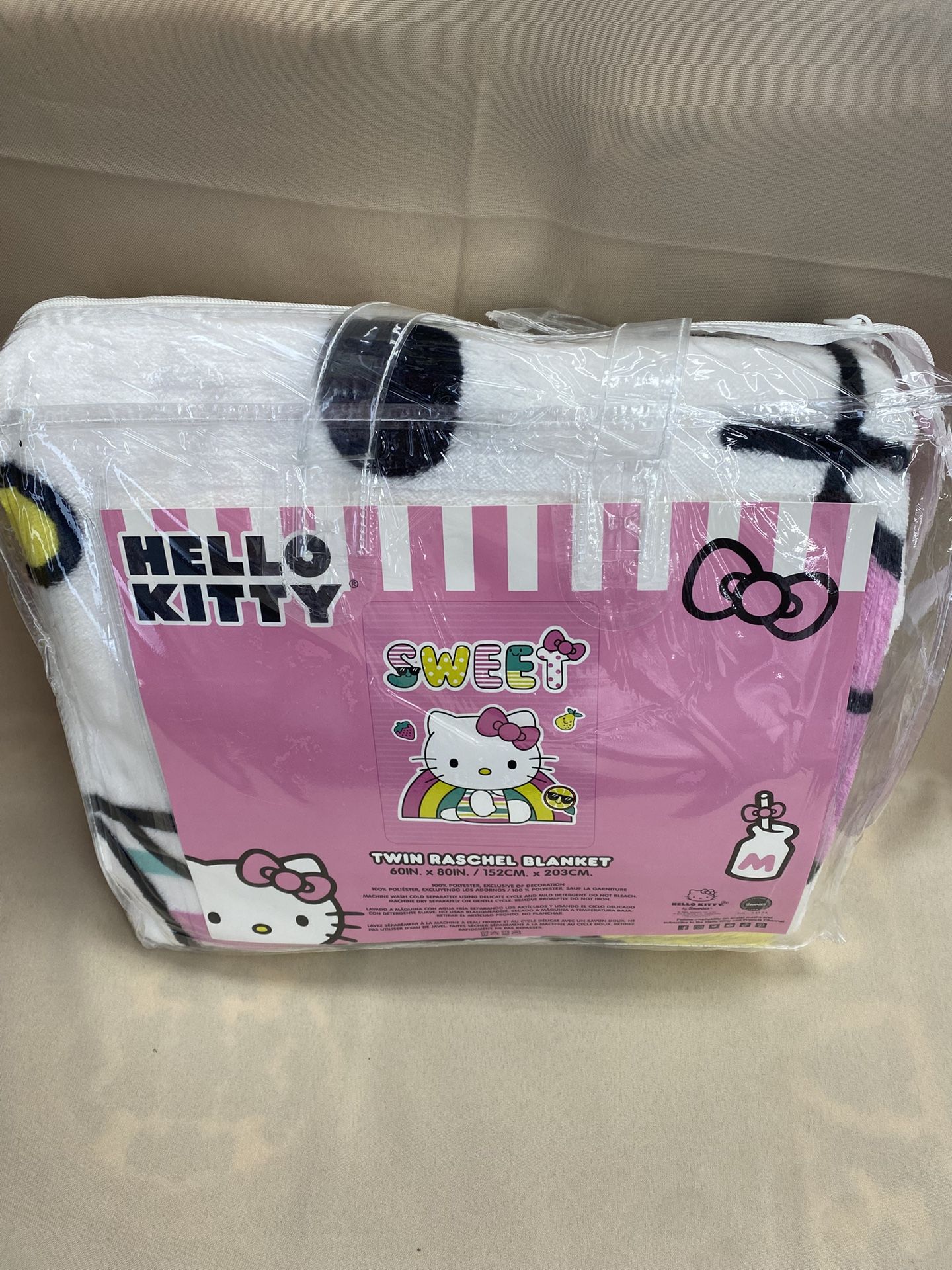 Hello Kitty Twin Blanket