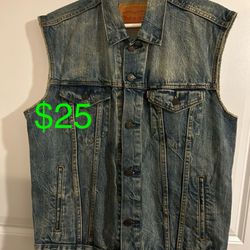 Denim Vest  For Men’s $25 LEVIS