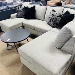 Beautiful Stunning Double Chaise Sectional