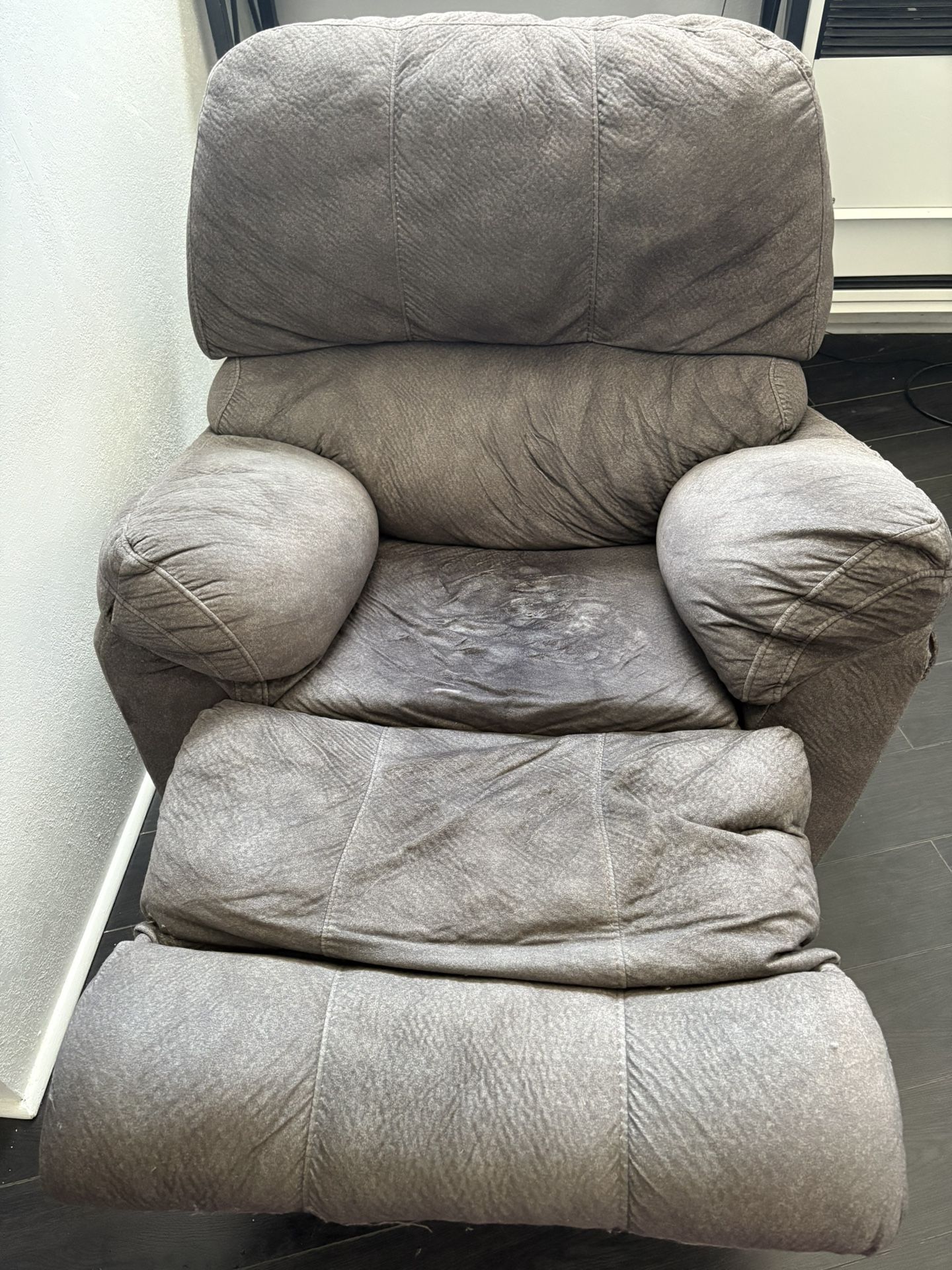 Free Sofa Recliner Chair