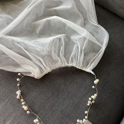 New Headband With Small White Veil 