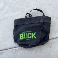 Buckingham Pouch 