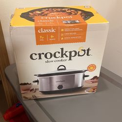 Brand New Unopened Crockpot 