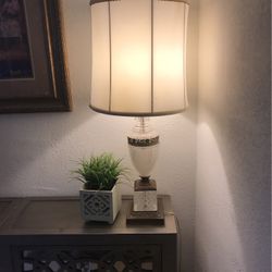 Vintage Lamp With Glass Body. 