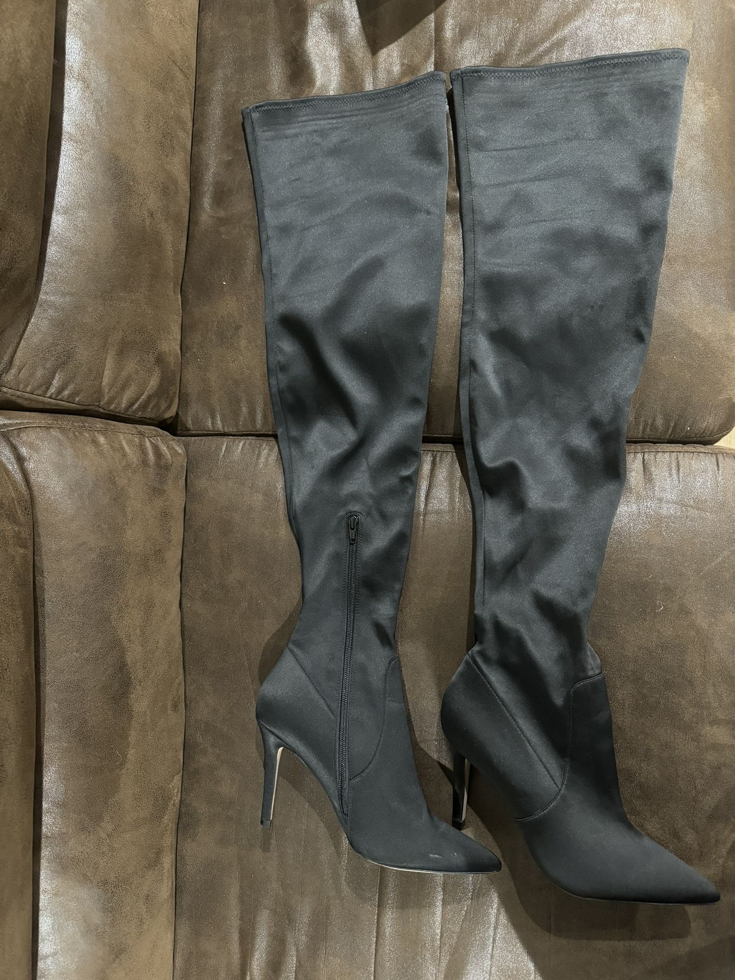 Aldo Knee High Boot Heels 