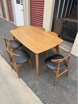 Dining Set