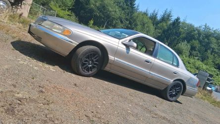 Lincoln continental