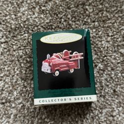 Hallmark Collector Ornament 