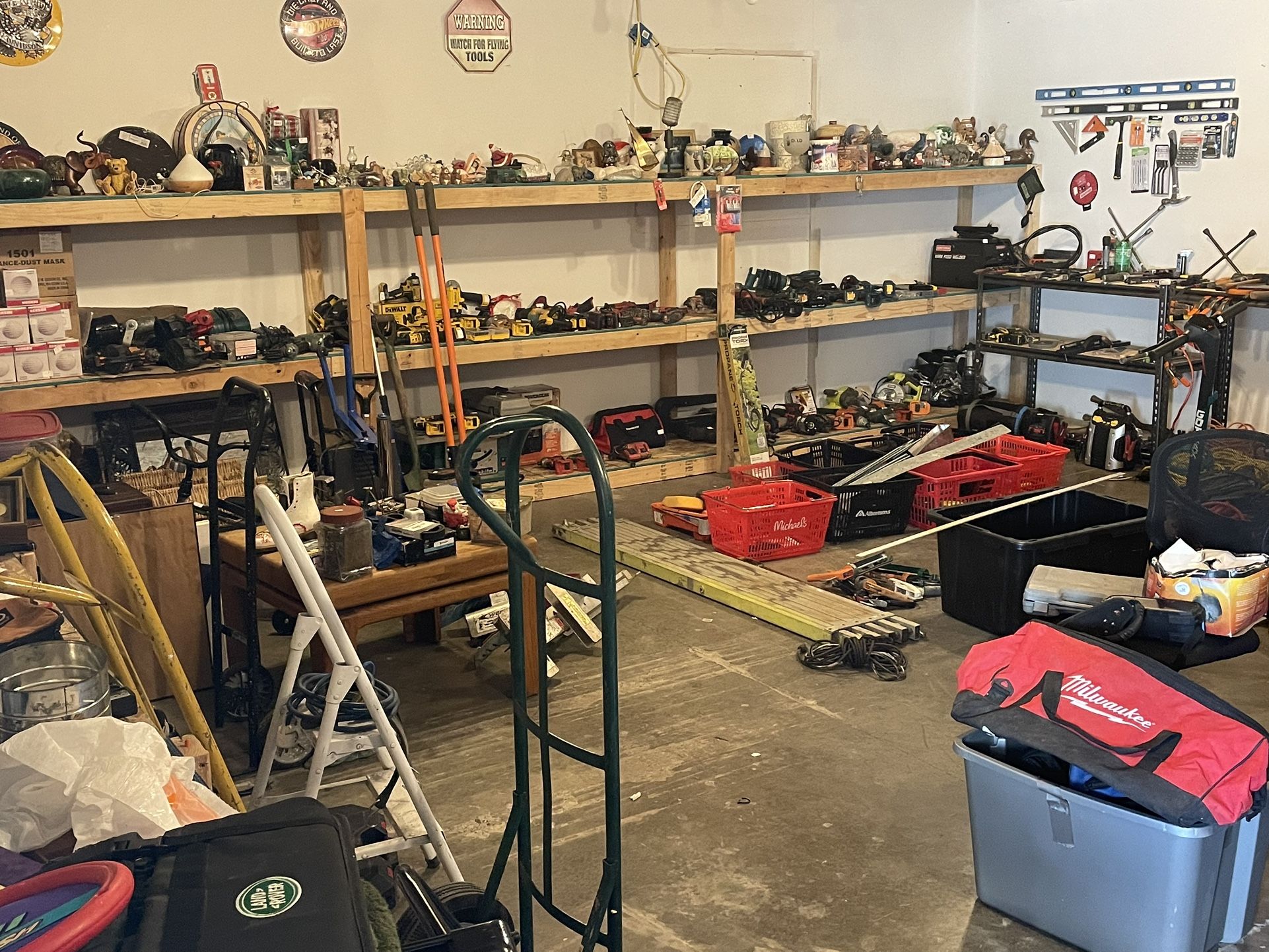 tools and other things everything seen in the pictures don't ask if it is available