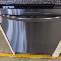 LG 24" Black Stainless Steel Dishwasher 