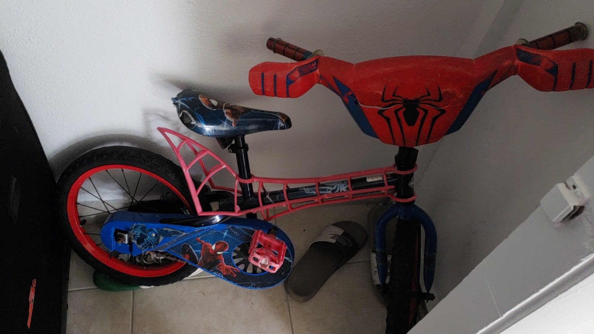 Kids bike