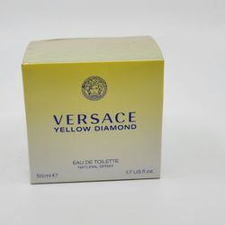 Versace Yellow Diamond by Versace Eau De Toilette Spray 1.7 oz For Women 
New, never been used. 1.7fl oz / 50ml.
Made in Italy.
UPC 804559