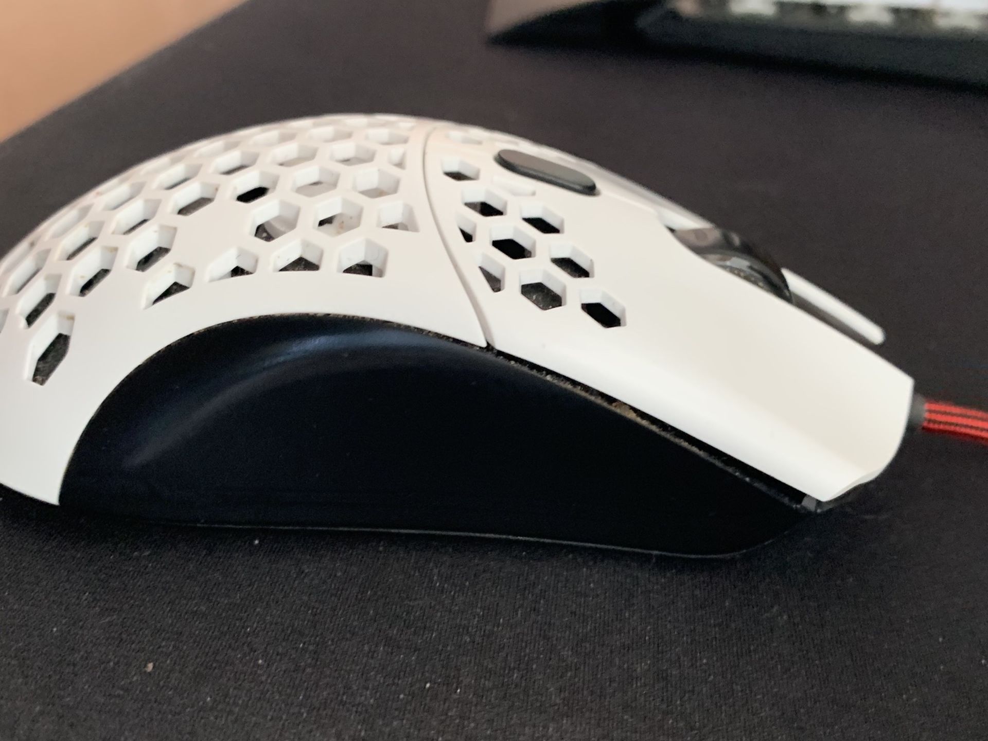 [Limited Edition] Custom Finalmouse Ultralight Pro - White
