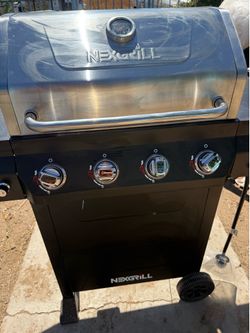 4-burner grill