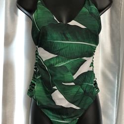 SHEIN Tropical Print Cut-out Side One Piece Swimsuit