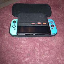 Nintendo Switch With 3 Game Cards