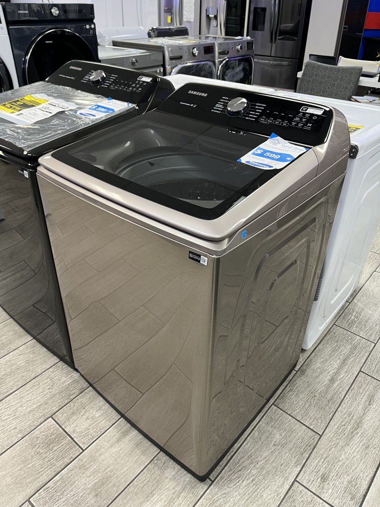 Samsung - 5.0 cu. ft. Top Load Washer with Active WaterJet in Champagne (Retail Price $1099)