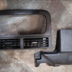 99-04 Jeep Dash Plastics