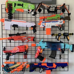 3 Grid Wall And 4 Brackets