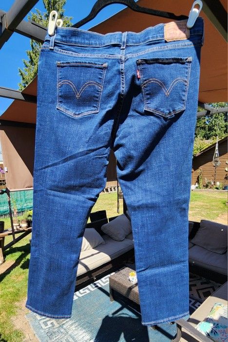 Womens Jeans