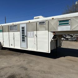 Horse Trailer