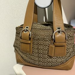 Coach Shoulder Purse 