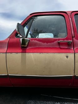 Complete driver door / 89 Chevy suburban