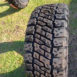 SELLING MY NEW TIRE 35X12.50 R17 LT MICKEY THOMPSON
