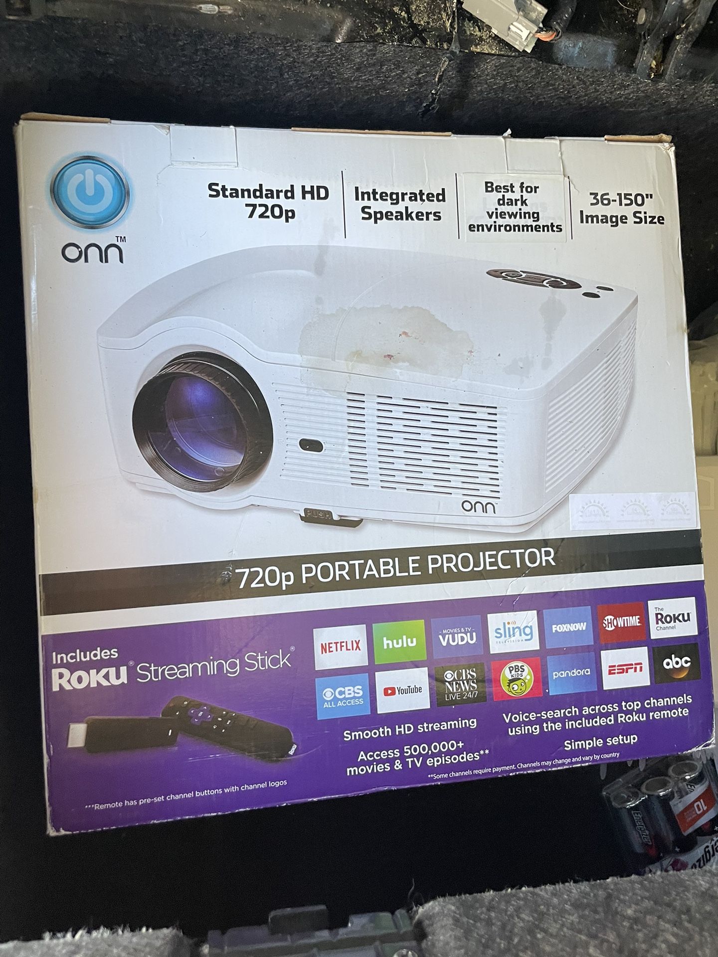 Portable Projecter With Roku Streaming Stick 