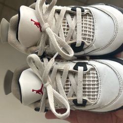 JORDAN CEMENT 4’S (kids)