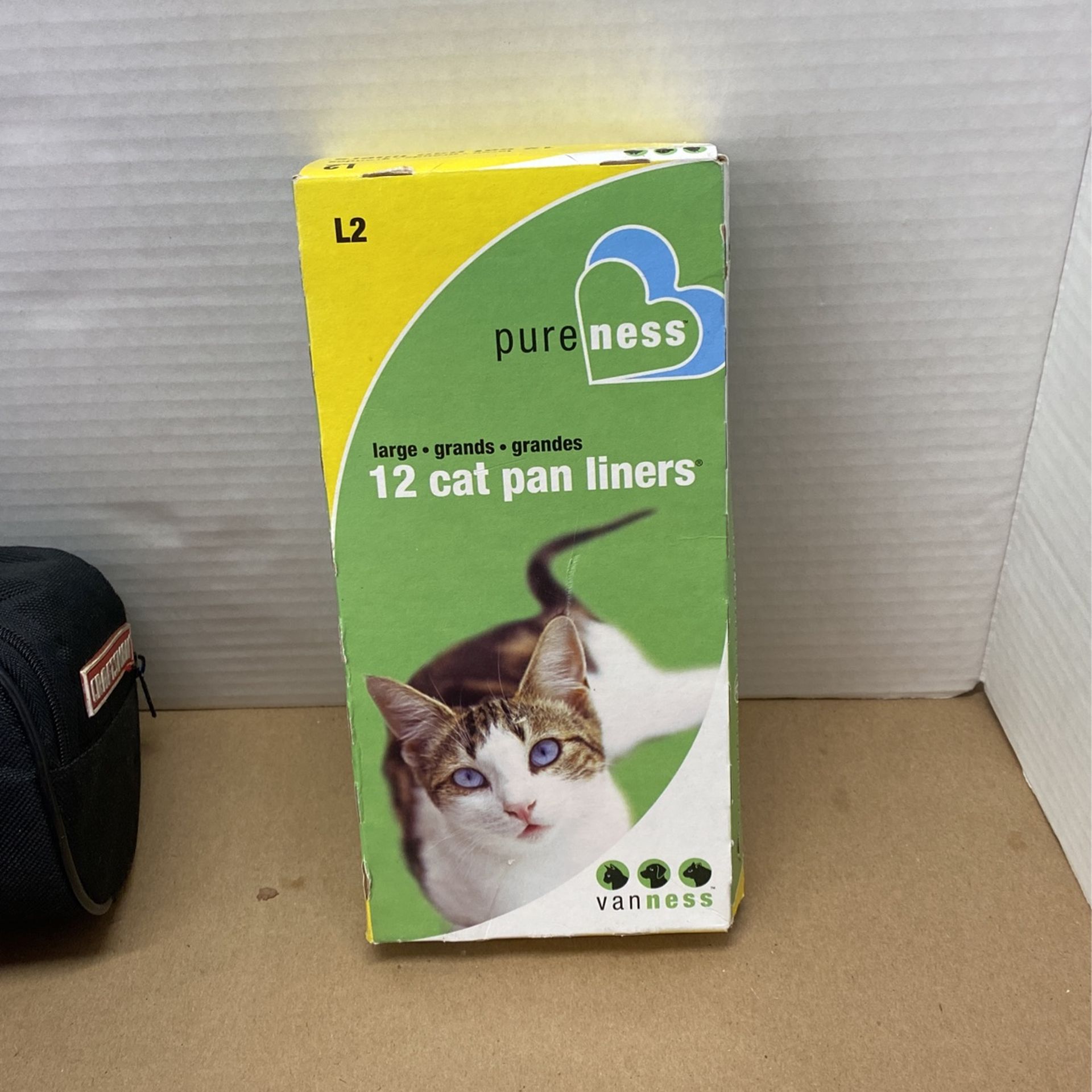 12 Cat Pan Liners