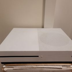Xbox One S 1TB Video Game Console