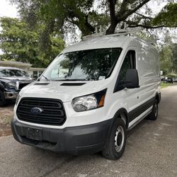 Ford Transit 250 Médium  Roof 2019 