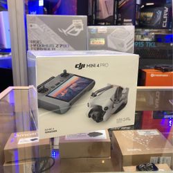 DJI Mini 4 Pro w/RC Remote