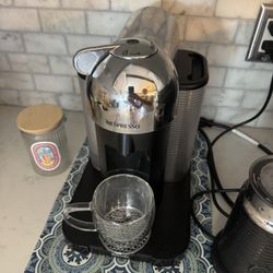 Nespresso Vertuo With Frother 